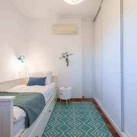 Escape To Sounio Cape Ferienhaus